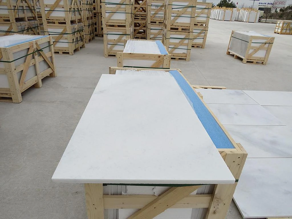 Kemal bas Marble